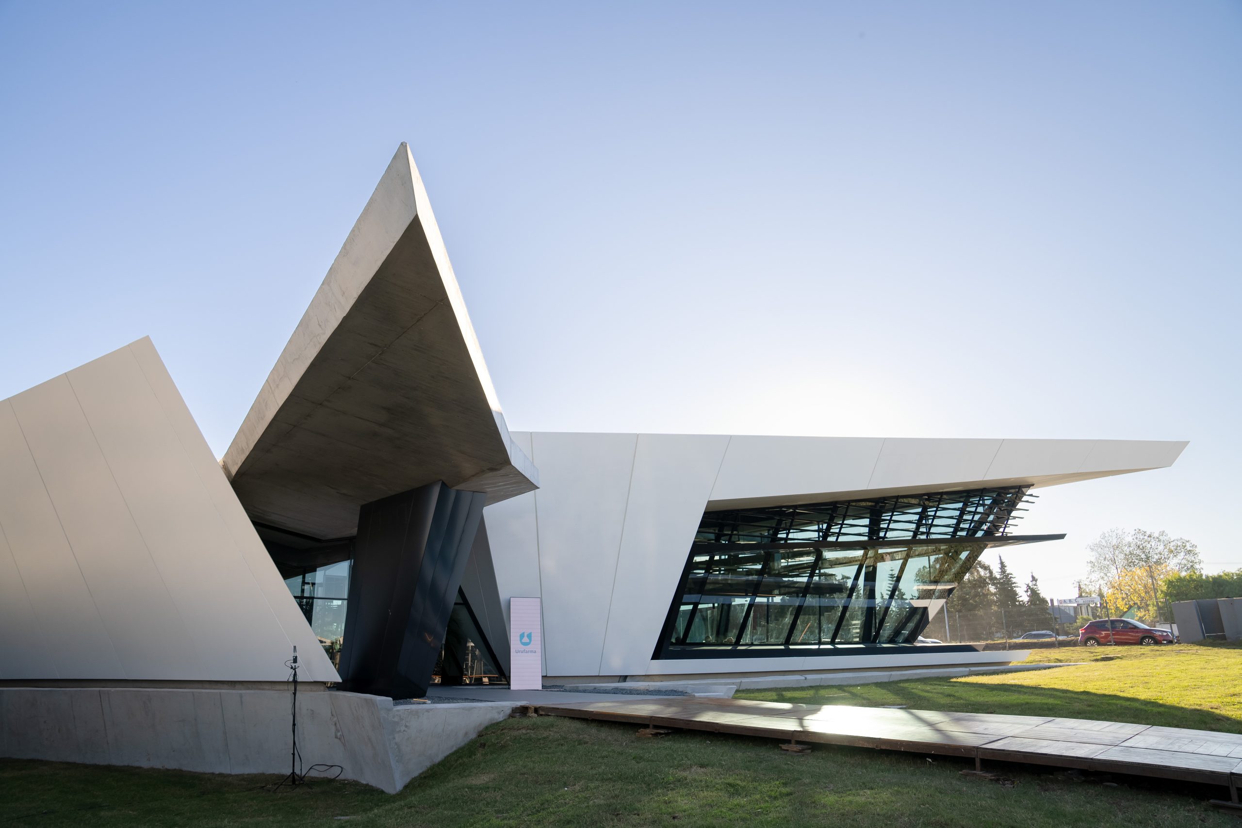 URUFARMA – Ampliación Planta Industrial y Oficinas