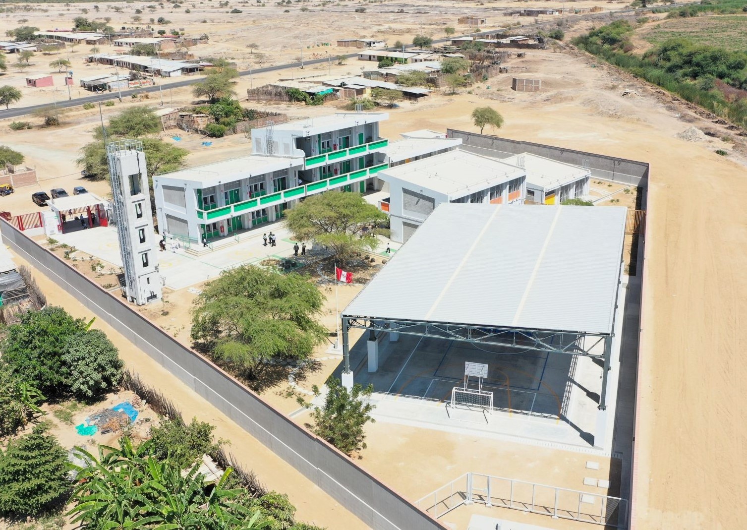 ARCC Perú - Escuelas