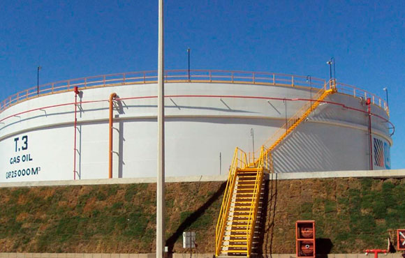 UTE – Tanques de almacenamiento de Gas Oil